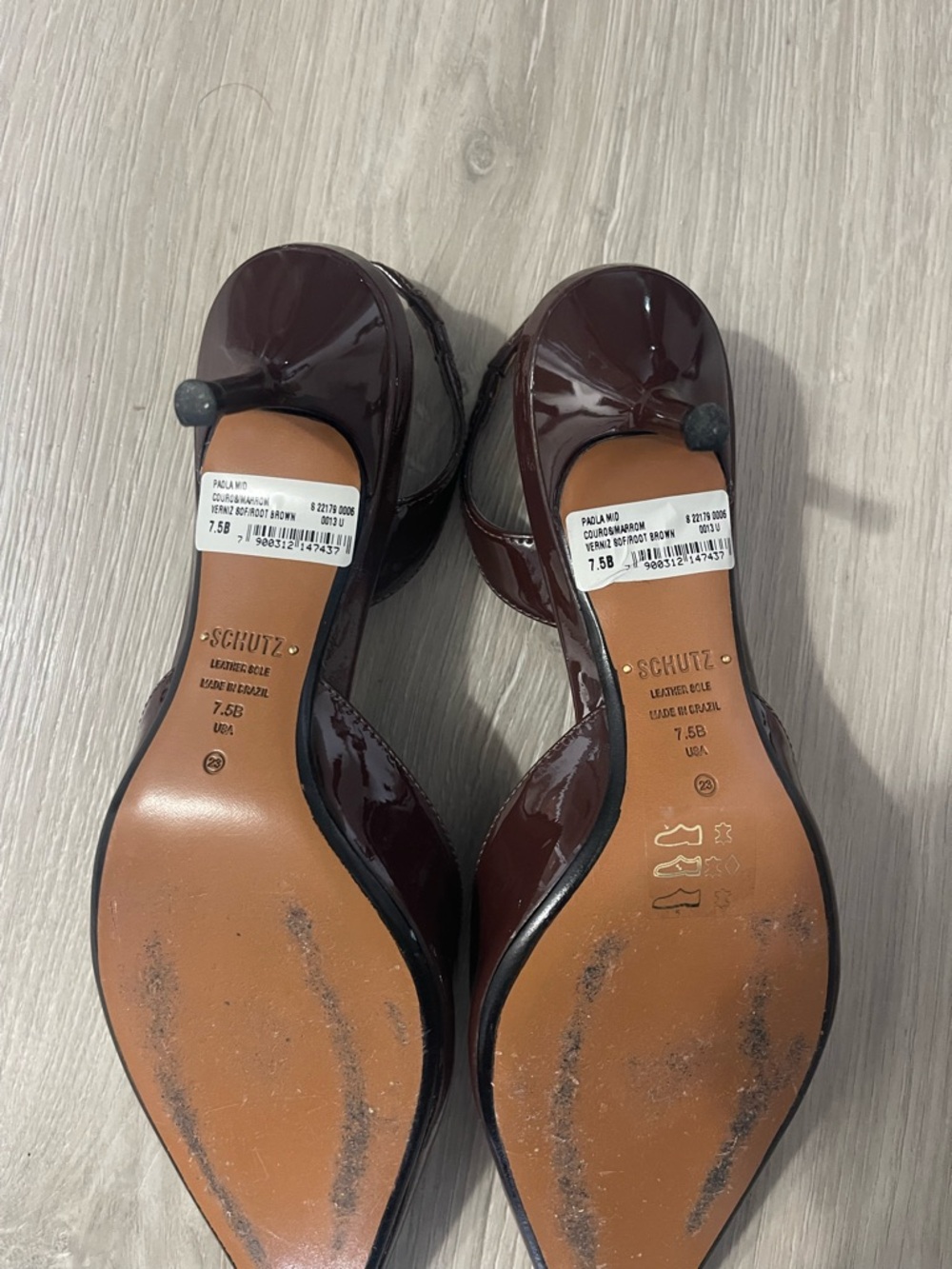 Schutz Paola Mid Pump in Root Brown - Picture 8 of 9